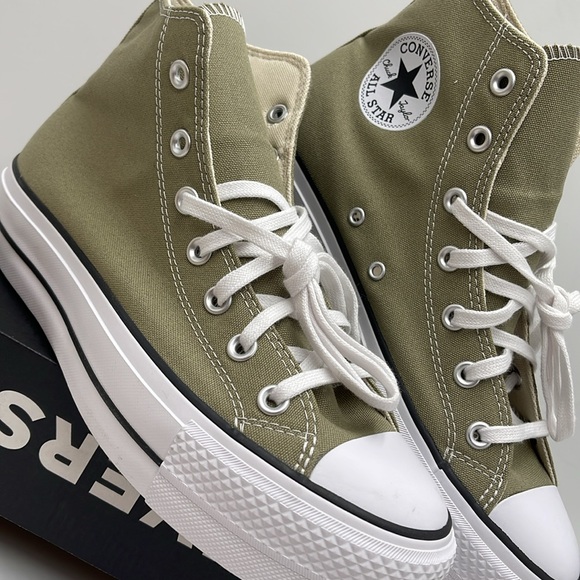 Converse WMNS CTAS LIFT HI
MOSSY SLOTH/WHITE/BLACK A07571F Platforms Sneakers - Picture 9 of 16